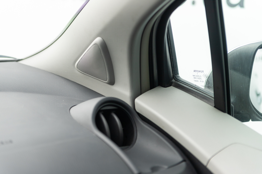 Toyota Yaris 2006 photo 20