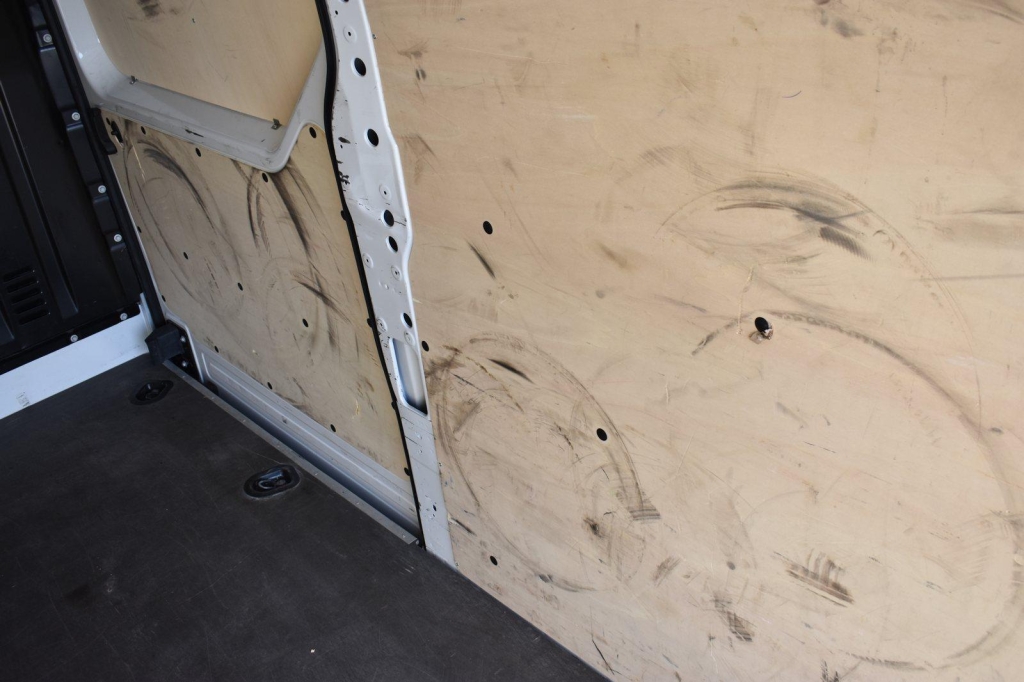 Renault Master Kasten 2019 photo 23