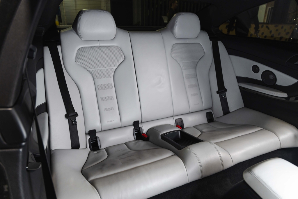 BMW M4 2015 фото 52