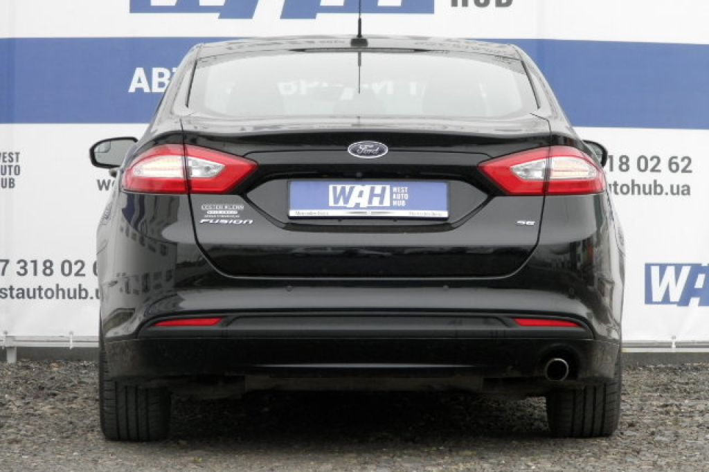 Ford Fusion SE 2016 фото 17
