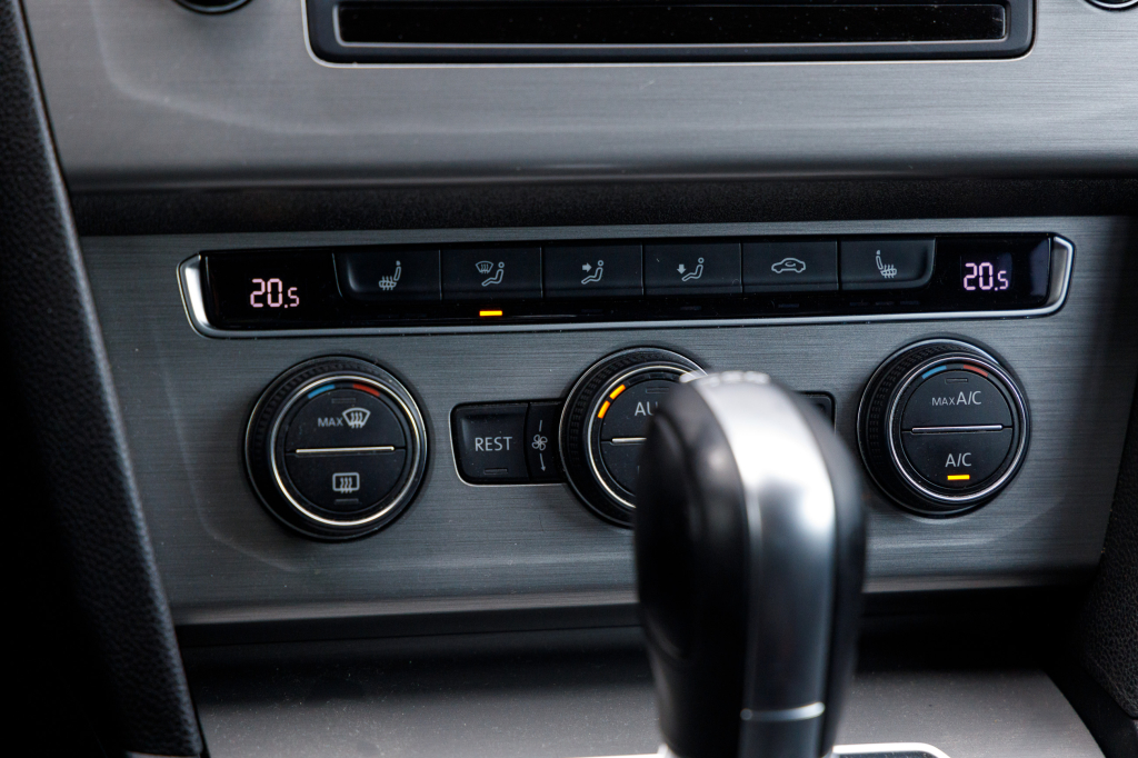 Volkswagen Passat B8 фото 12