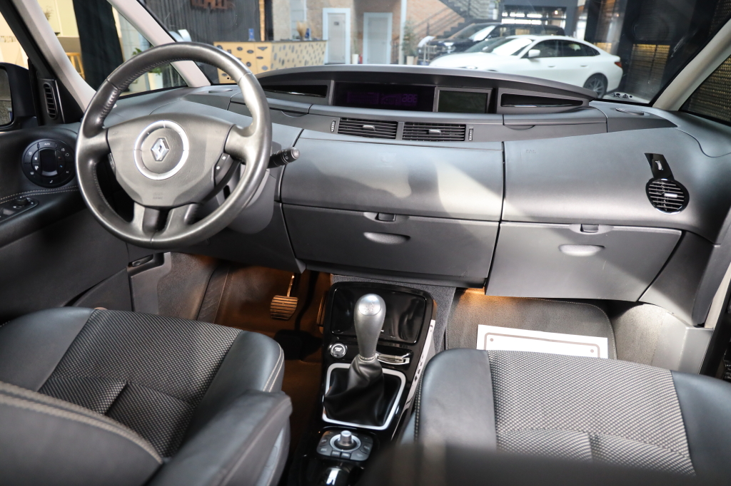 Renault Espace 2014 фото 18