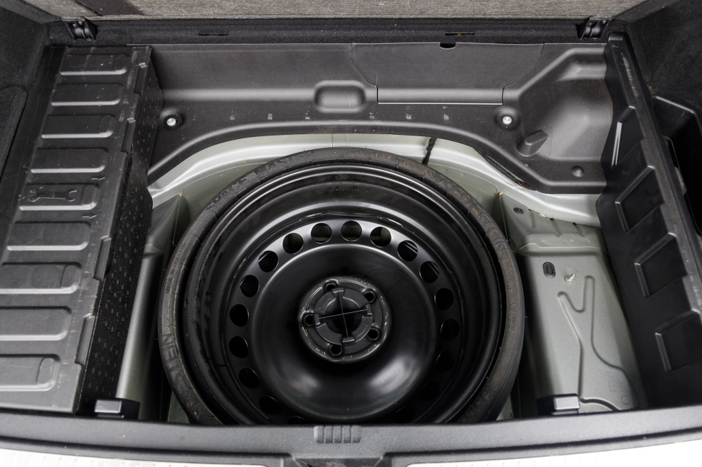 Mercedes-Benz GLK 350 2012 photo 2