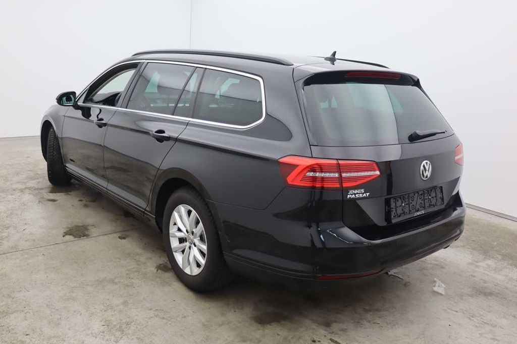 Volkswagen Passat Variant 2018 photo 5