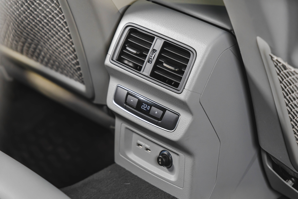 Audi Q5 2020 photo 40