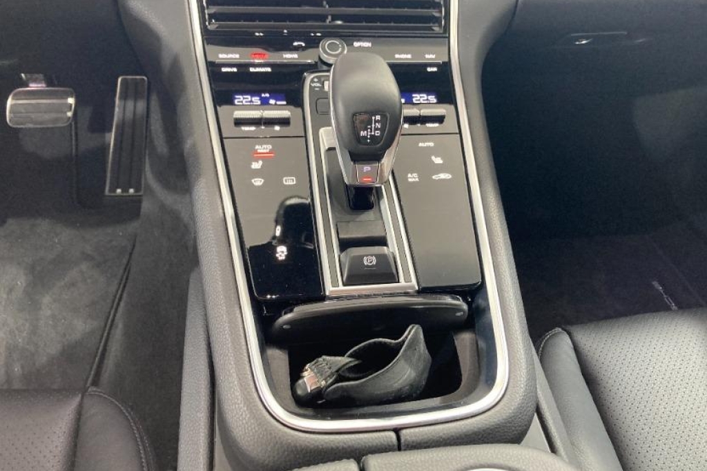 Porsche Panamera 4S 2017 photo 3