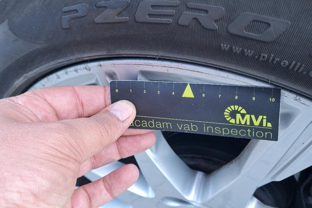 Audi A4 Avant 2016 фото 9