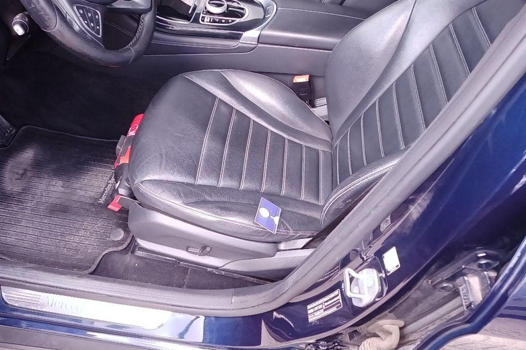 Mercedes-Benz GLC-Klasse 2017 photo 32