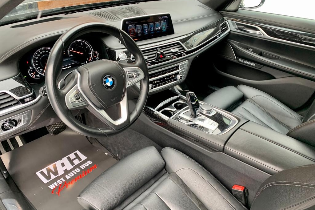 BMW 730 xDrive 2016 фото 12