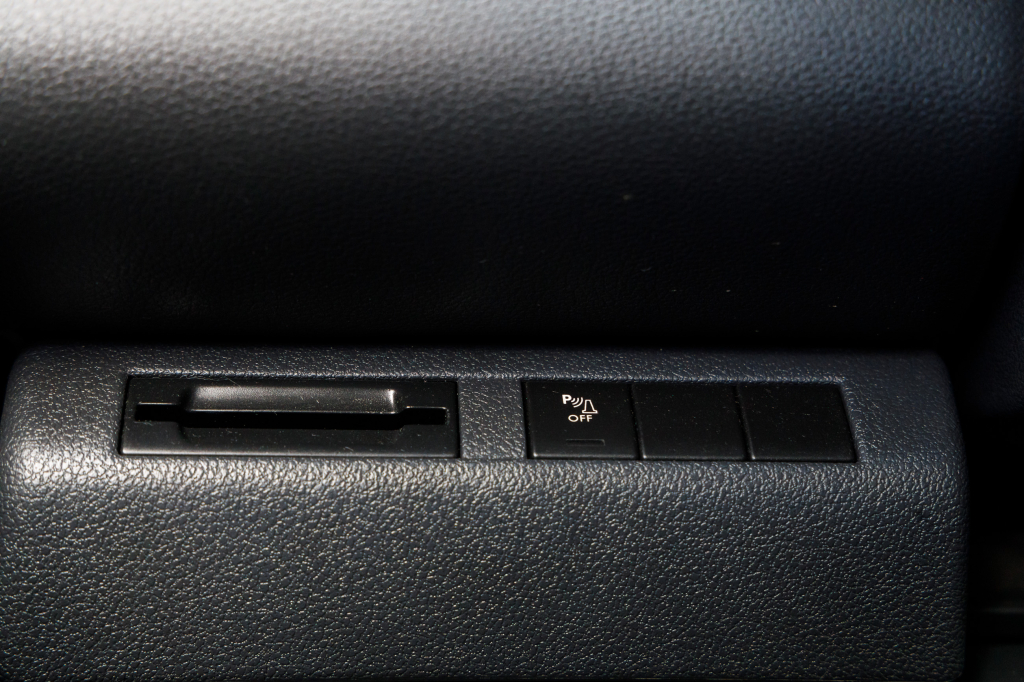 Peugeot 3008 2011 фото 8