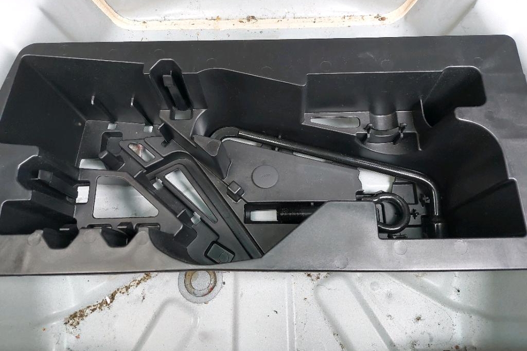 Toyota Aygo 2018 фото 10