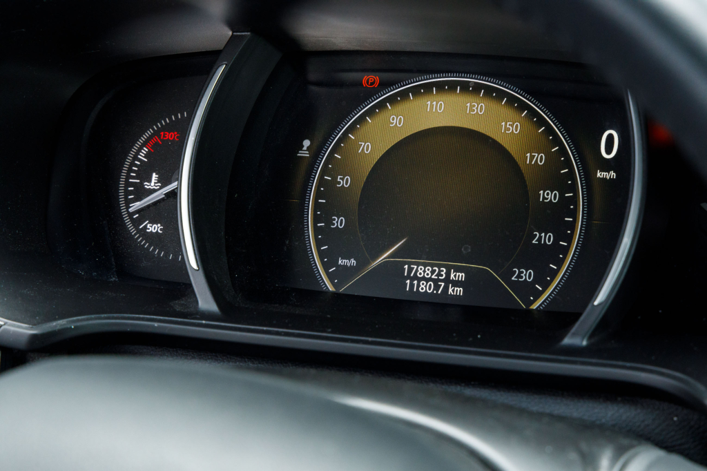 Renault Megane 2016 фото 18