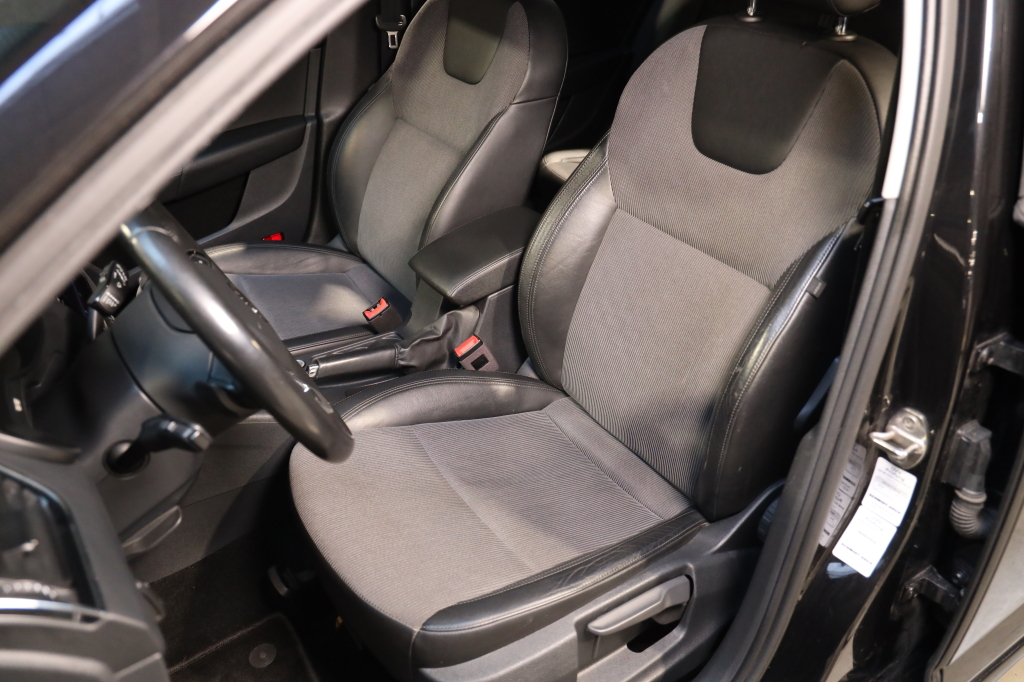 Skoda Octavia 2019 фото 6