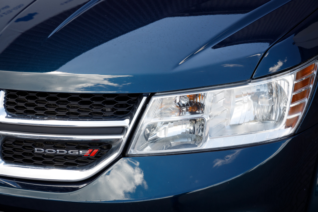 Dodge Journey 2014 photo 2