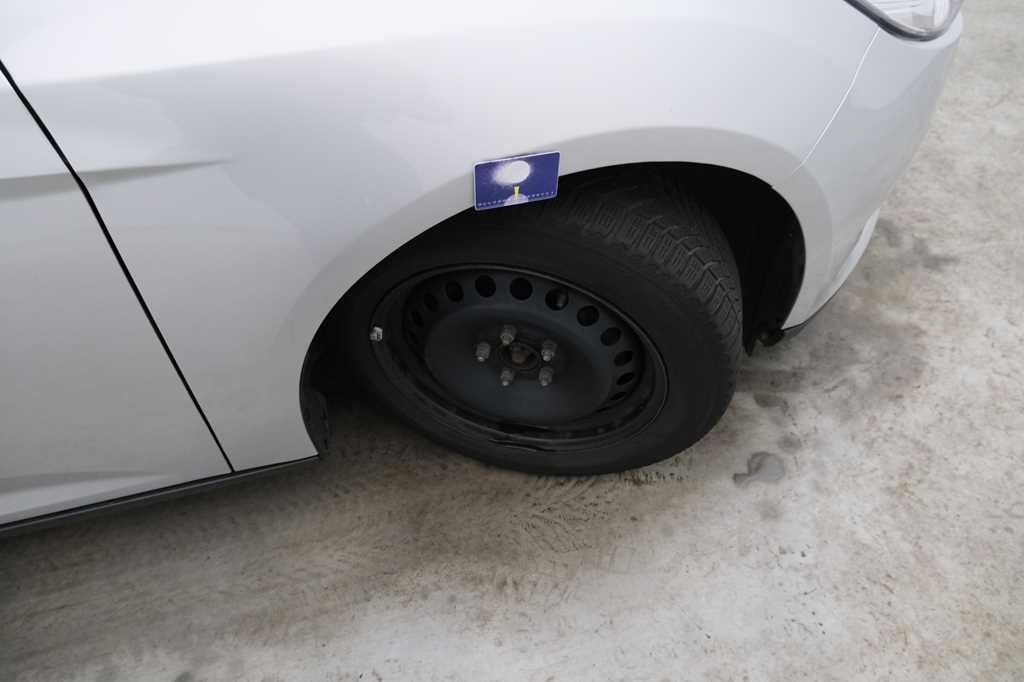 Ford Focus Tunier 2016 фото 21