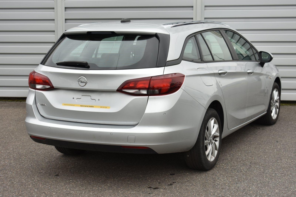 Opel Astra Sports Tourer 2019 photo 1