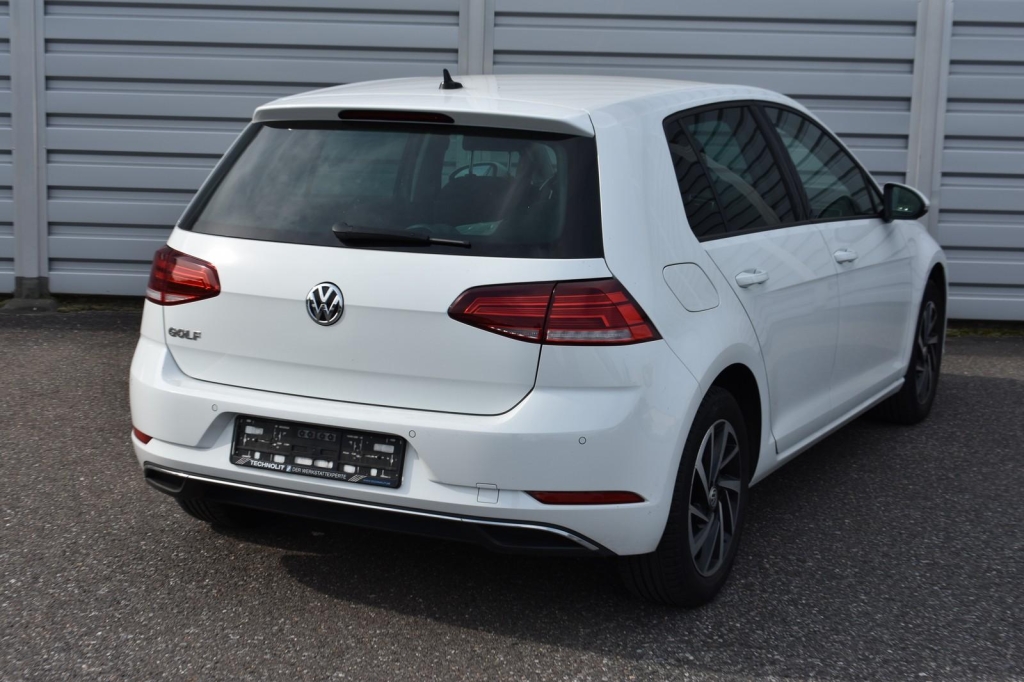 Volkswagen Golf 2018 photo 6
