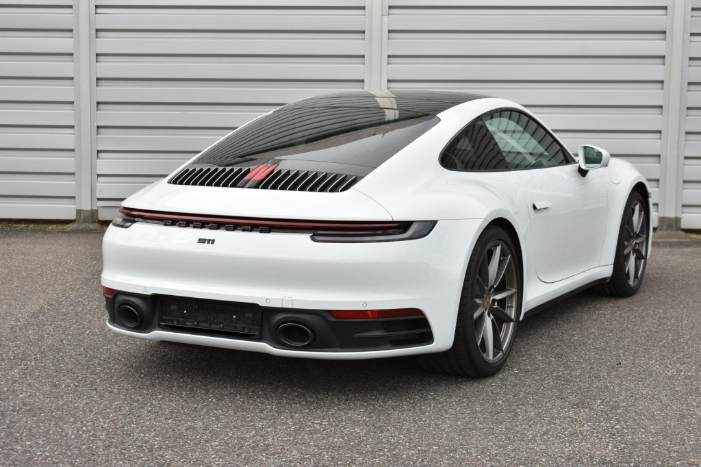 Porsche 992 2021 фото 4