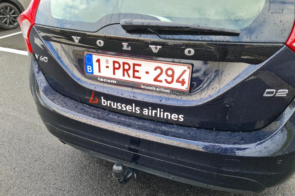 Volvo V60 2016 photo 21