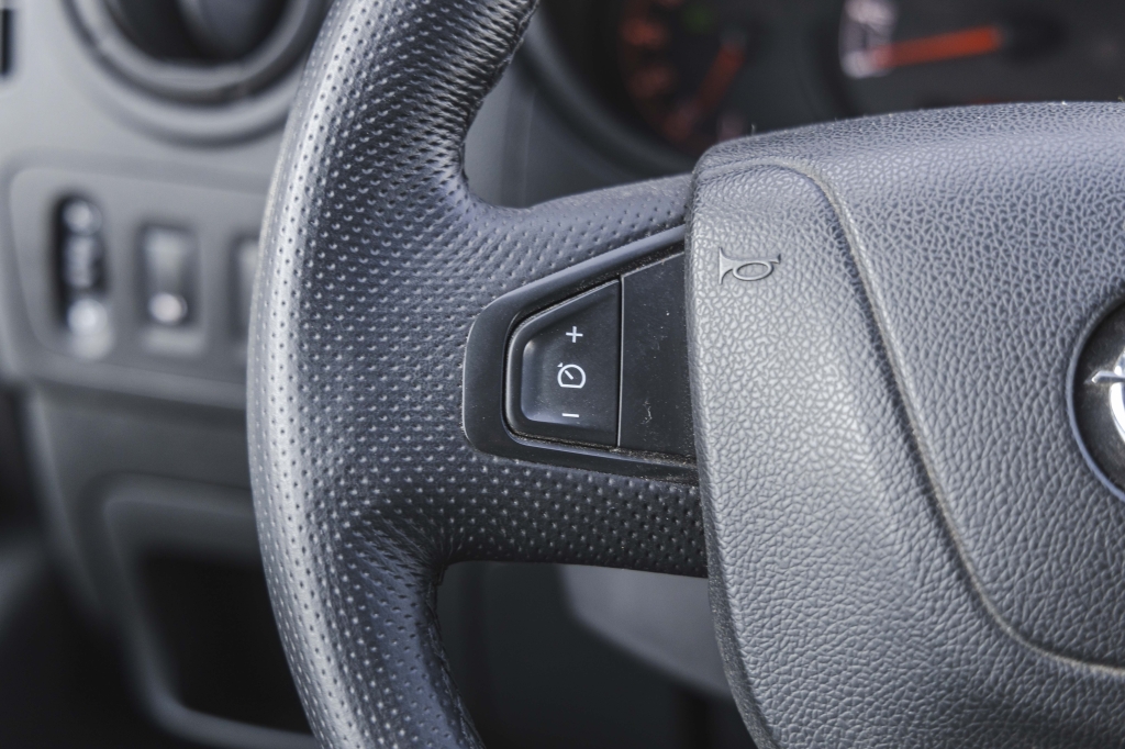 Opel Movano 2019 фото 20