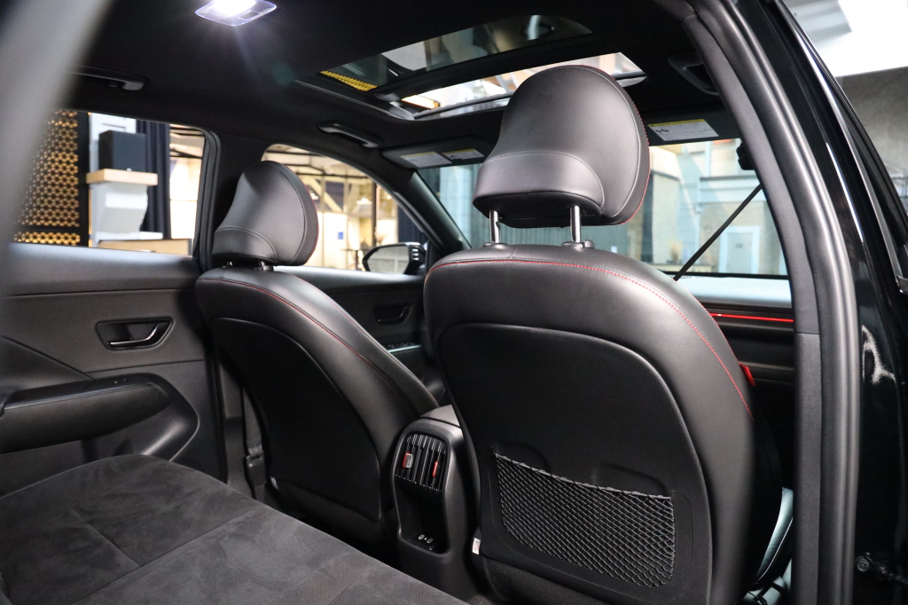 Hyundai Kona 2024 фото 13