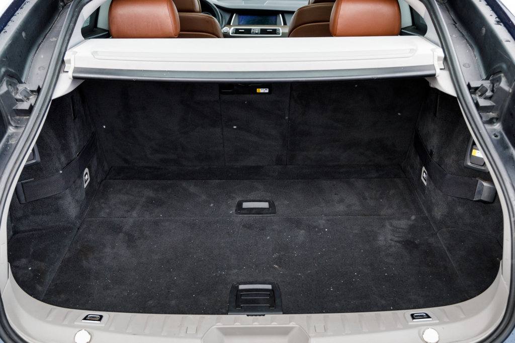 BMW 535 GT 2013 фото 17