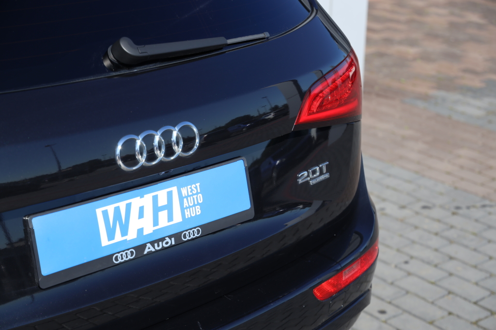 Audi Q5 2012 фото 12