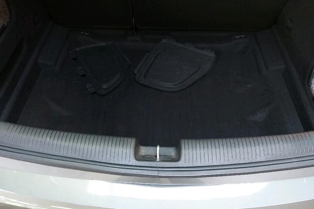 Opel Astra 2017 photo 8