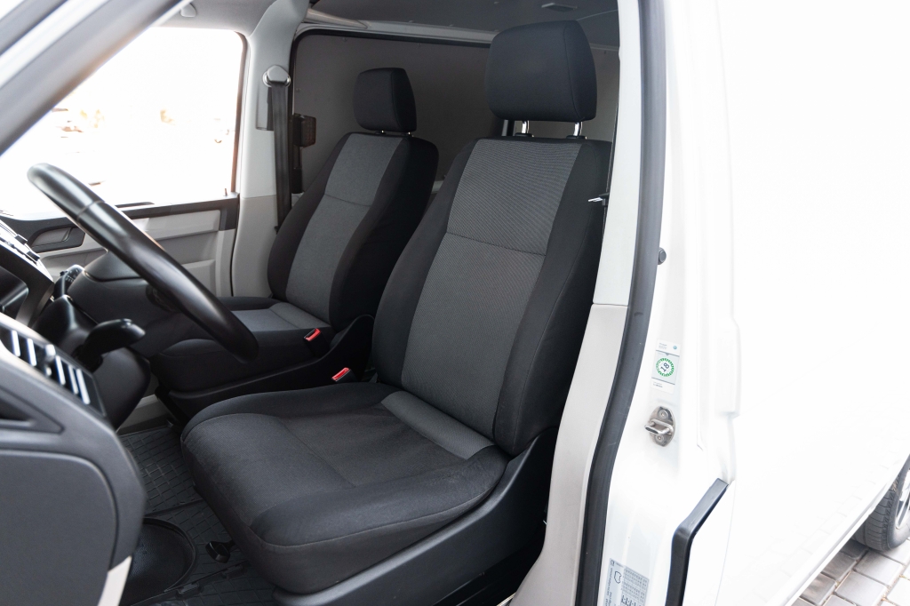 Volkswagen Transporter 2016 photo 12