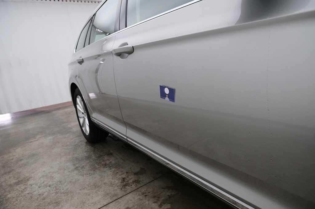 Volkswagen Passat Variant 2017 photo 48