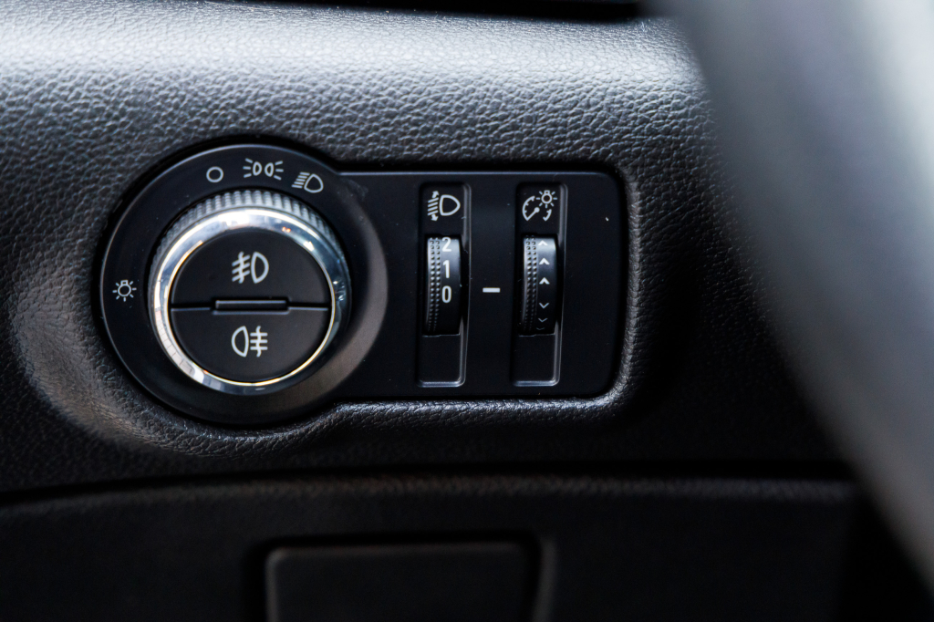 Opel Astra J 2014 фото 9