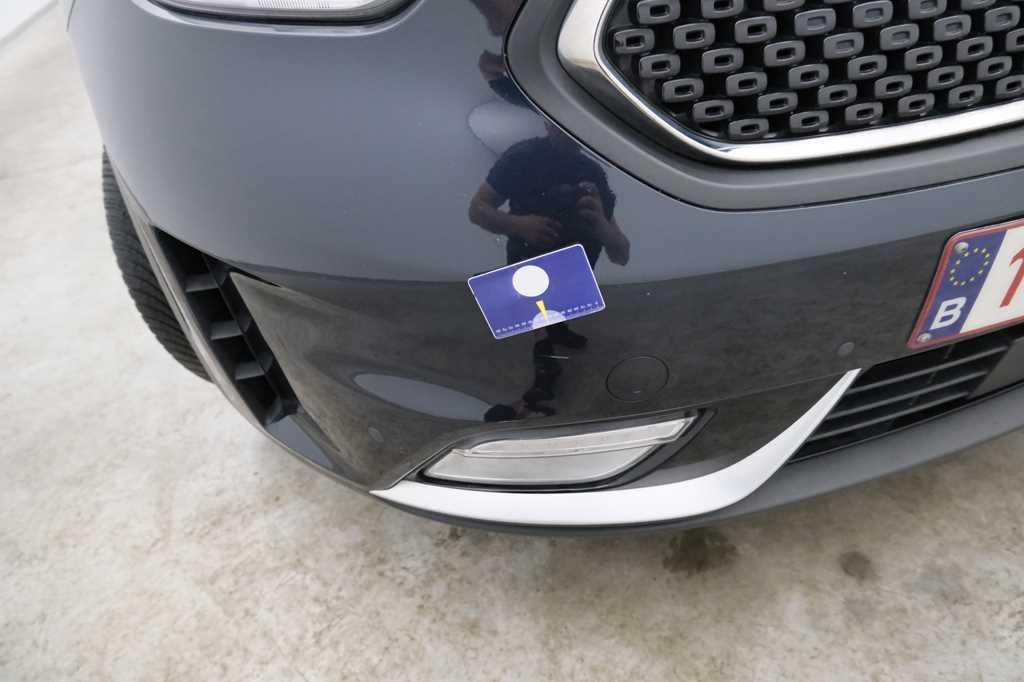 Kia Niro 2017 фото 11