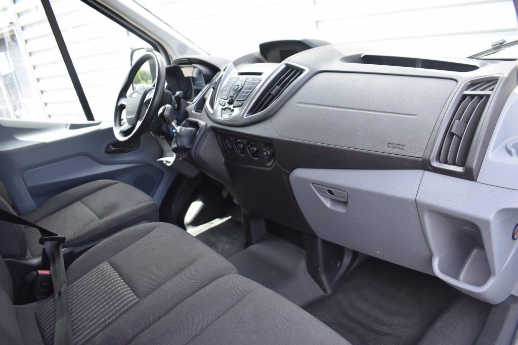 Ford Transit Kasten 2019 photo 1