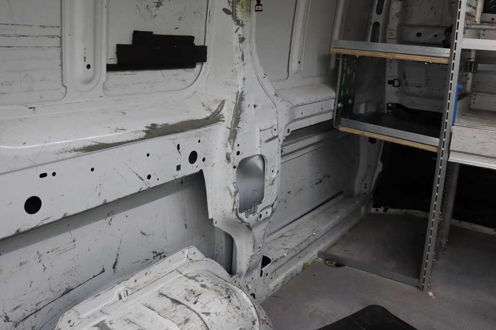 Renault Trafic 2015 фото 47