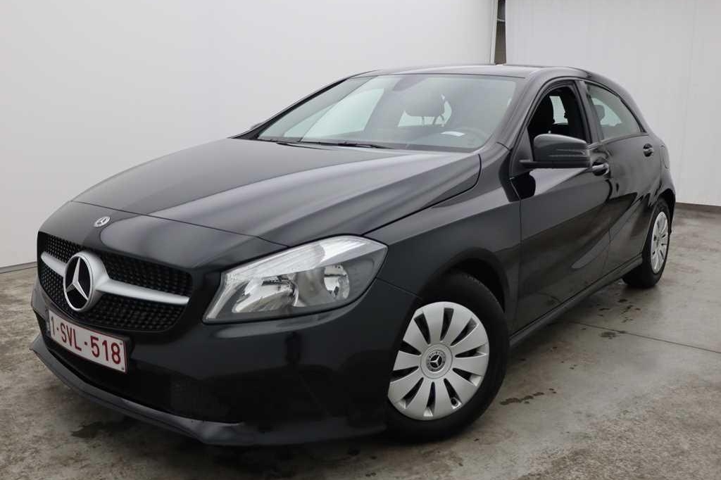 Mercedes-Benz A-Klasse 2017 photo 5