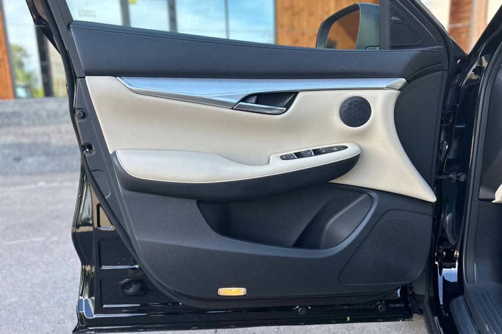 Infiniti QX50 2021 фото 6