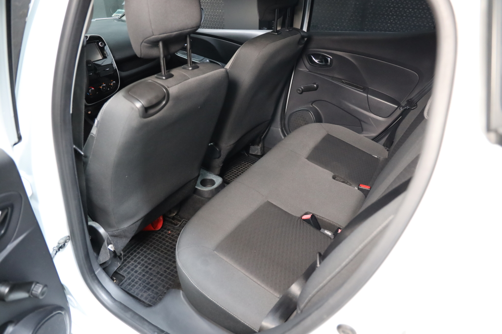 Renault Clio 2015 фото 35