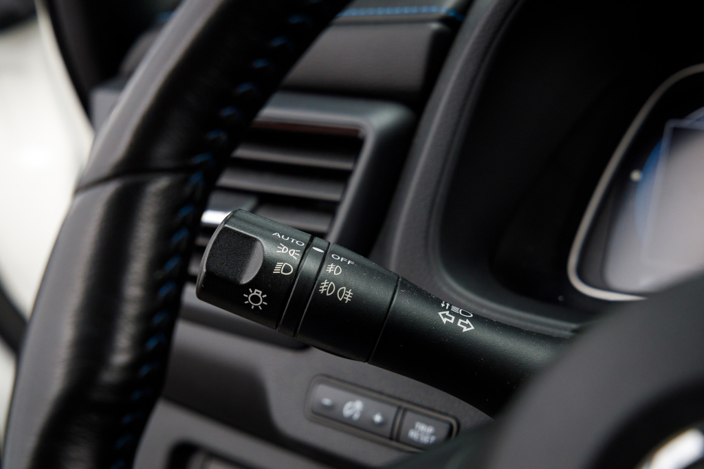 Nissan Leaf 2017 фото 14