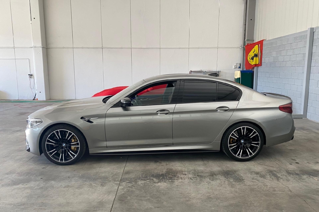BMW M5 2019 photo 2