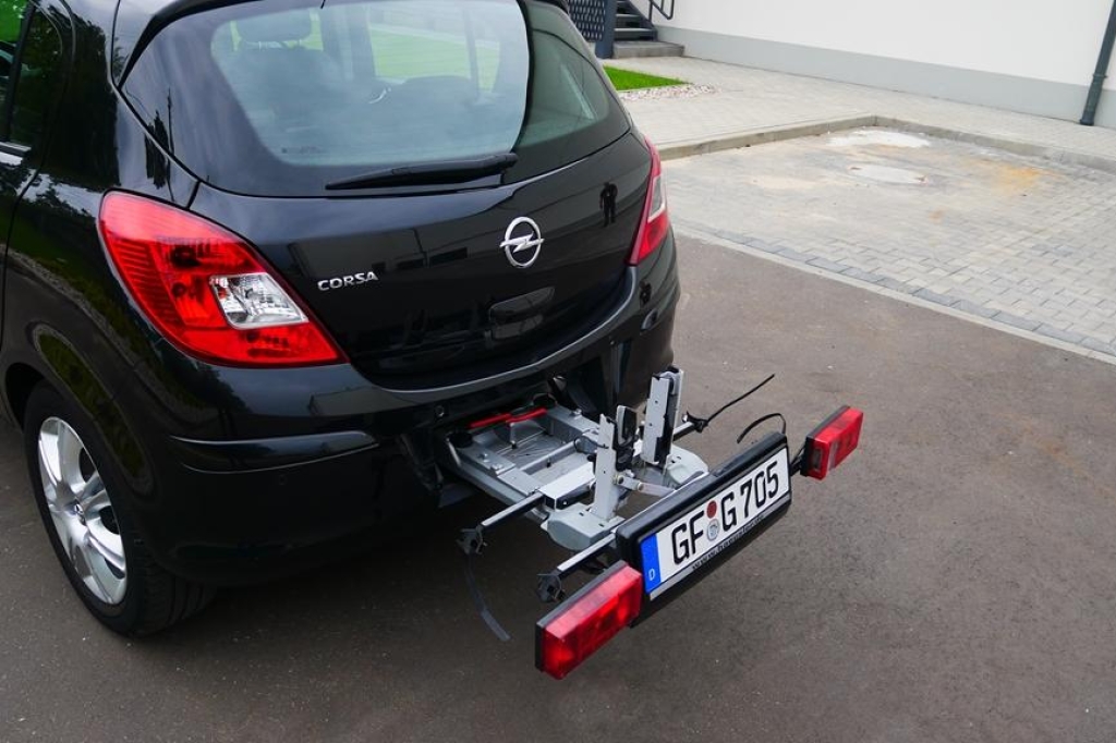 Opel Corsa 2013 photo 1