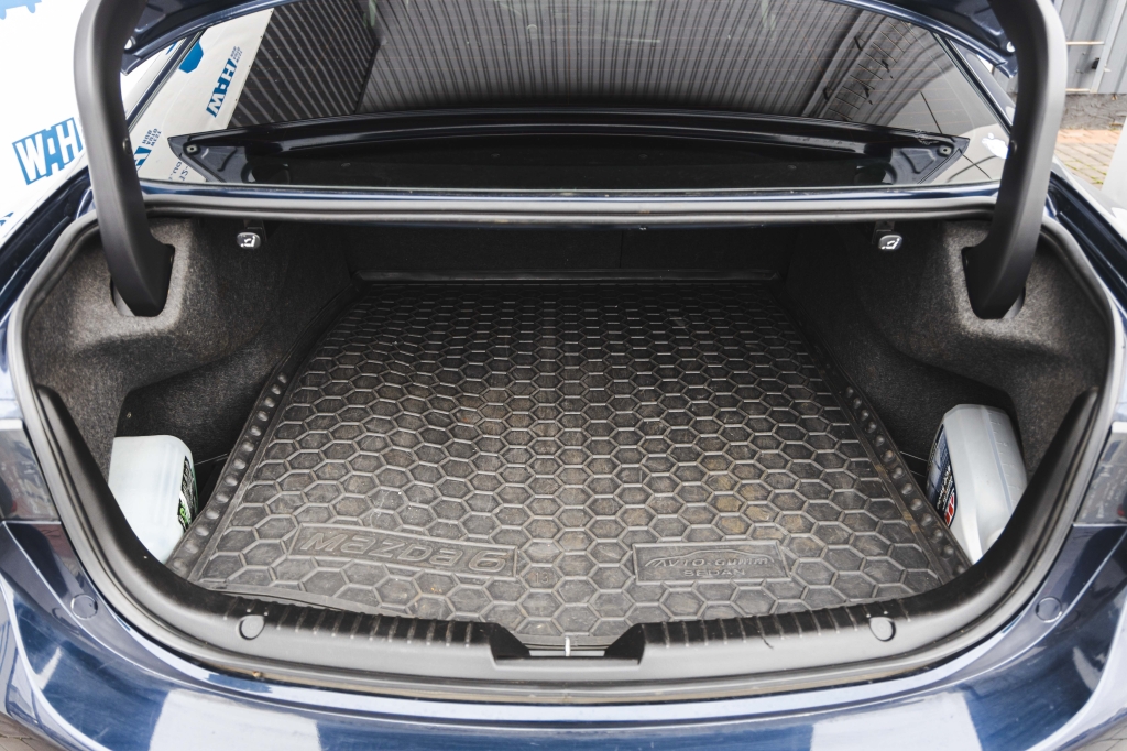 Mazda 6 2015 фото 32