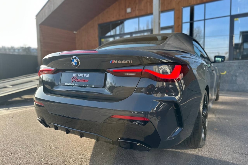 BMW 4 Series M440i 2021 фото 9