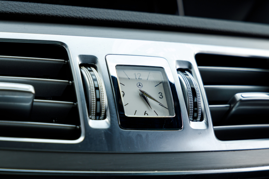 Mercedes-Benz E 220  Bluetec 2015 фото 27