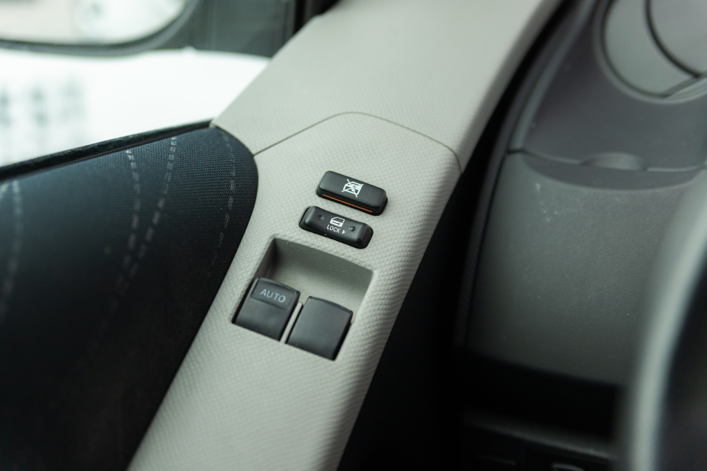 Toyota Yaris 2006 photo 22