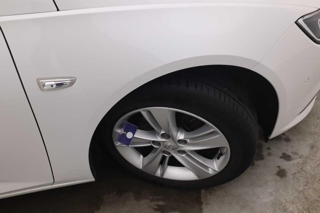 Opel Insignia Grand Sport 2017 фото 12