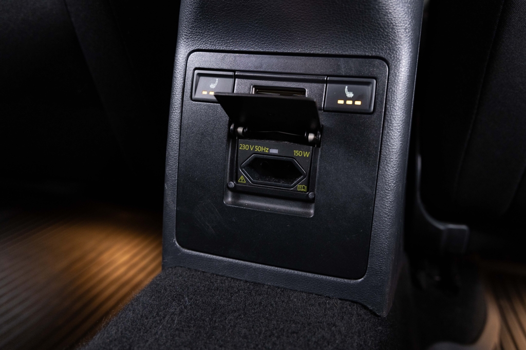 Skoda Octavia 2018 photo 36