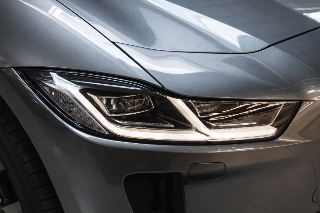 Jaguar I-Pace 2019 фото 6