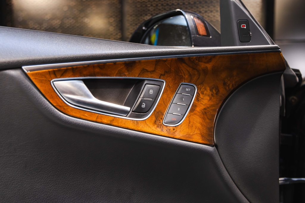 Audi A7 2012 фото 18