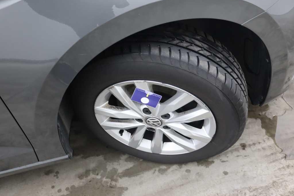 Volkswagen Touran 2016 фото 14