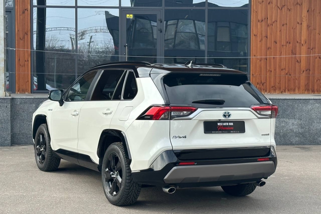 Toyota RAV4 EV Hybrid 2020 photo 3